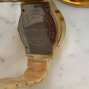 Michael Kors | Accessories | Michael Kors Horn Jet Set Watch  display picture 2